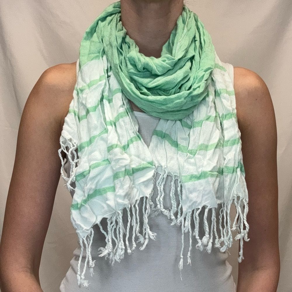dei Women's Lightweight Viscose Colorblock Striped Fringe Scarf OS Green White